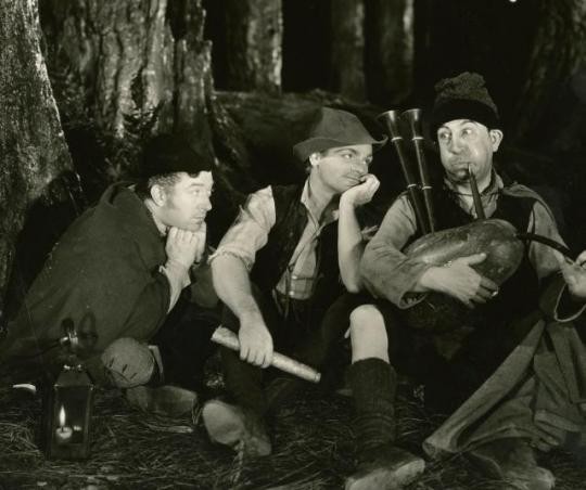 McHugh, Cagney and Hugh Herbert in A Midsummer Night's Dream