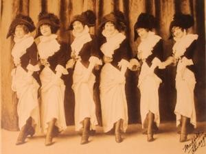 The Women of the Pink Lady Touring Company (MWEZ8969)