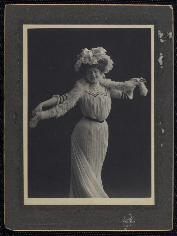 Mabel Barrison in Babes In Toyland, Digital ID 75169 , New York Public Library