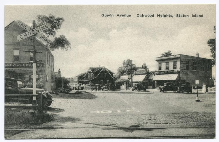 Guyon Avenue, Oakwood Heights