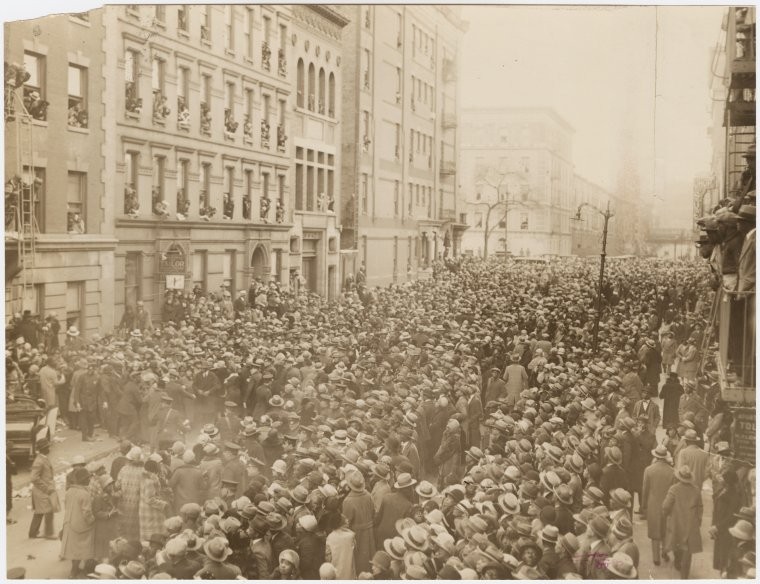 Florence Mills funeral procession, 1927