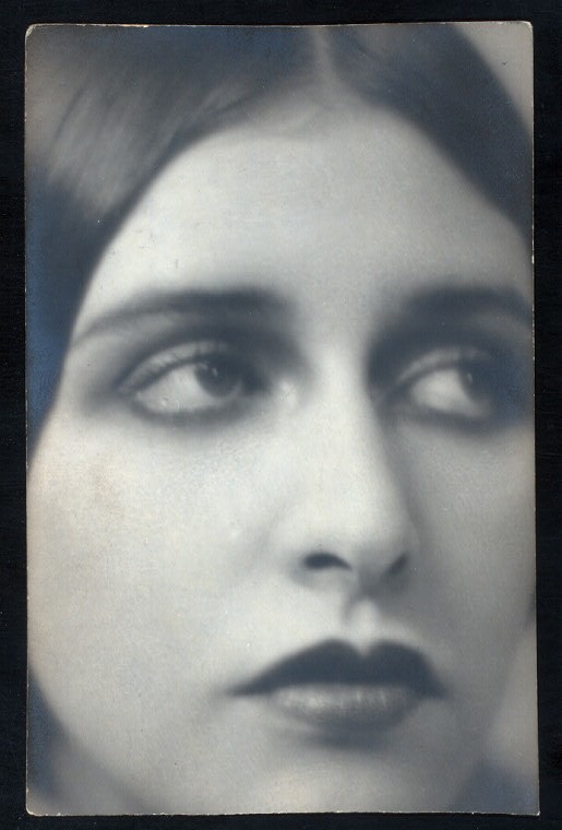Marion Morehouse, Digital ID th-37908, New York Public Library