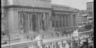 The New York Public Library on opening day in 1911